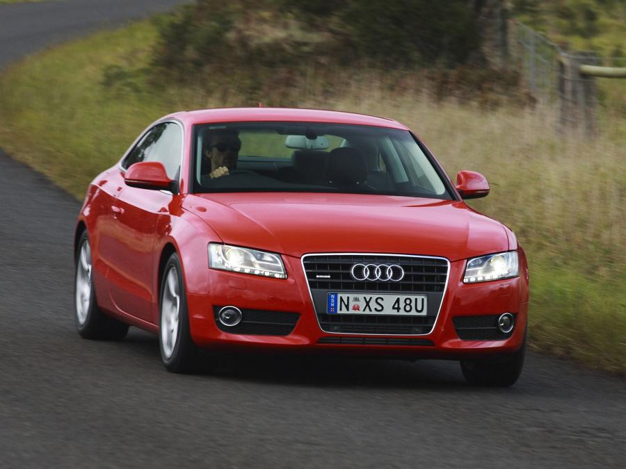  Audi A5 Coupe 2.0T Quattro 2008 года  (AU) (фото 2 из 22)